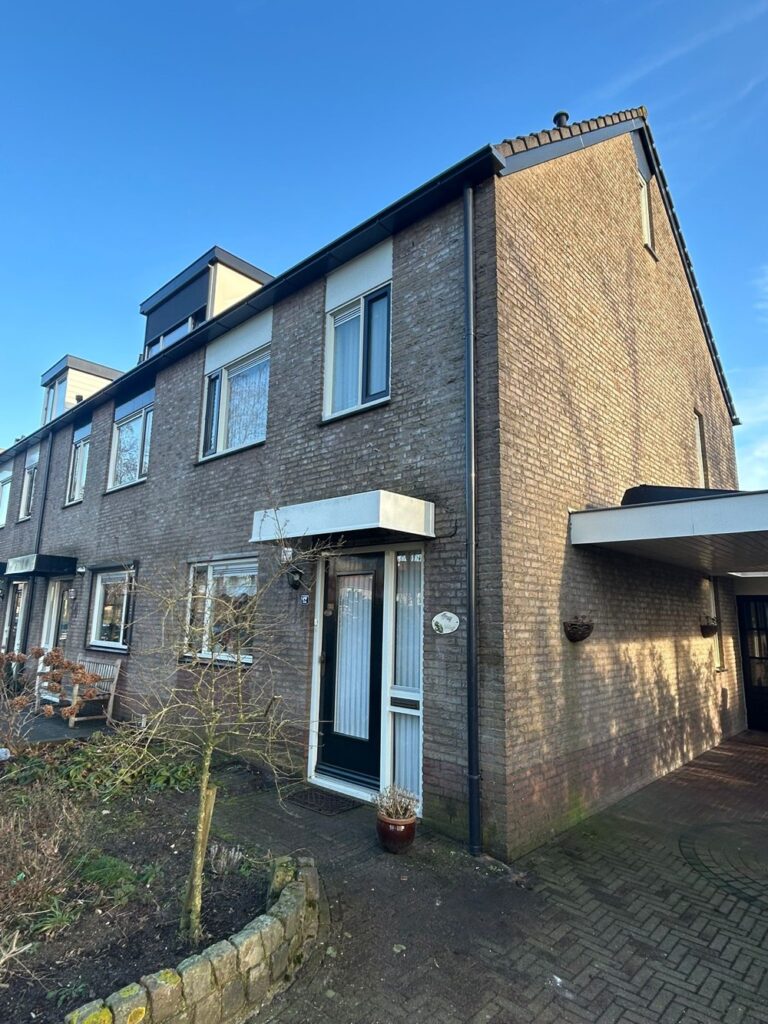 Dakgoten montage Barneveld